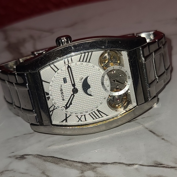 Mens Fossil Watch - Picture 8 of 8